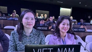 Ambassador Nguyen Thi Van Anh (L), Head of the Permanent Delegation of Viet Nam to UNESCO, and Dr. Nguyen Phuong Hoa, Director of the Department of International Cooperation under the Ministry of Culture, Sports and Tourism, attend the conference. (Photo: VNA)