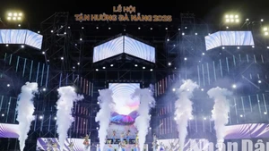 Enjoy Da Nang Festival 2025 opens. (Photo: Anh Dao)