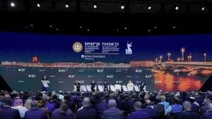 At the plenary session of the 28th St. Petersburg International Economic Forum (SPIEF 28) in Russia on June 20. (Photo: VNA)