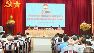 An overview of the meeting at the Constituency No. 3.