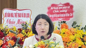 Chilean Ambassador to Viet Nam Nasly Bernal Prado speaks at the friendship meeting marking the 55th anniversary of bilateral diplomatic ties on March 25. (Photo: VNA)