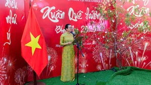 Vietnamese Ambassador to Mozambique Tran Thi Thu Thin speaks at the “Homeland Spring” programme. (Photo courtesy of Vietnamese Embassy in Mozambique)