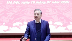 Party General Secretary To Lam speaks at the meeting (Photo: VNA) 