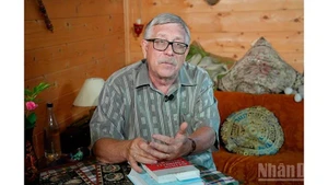 Petr Tsvetov is an Associate Professor and Doctor of Historical Sciences at the Diplomatic Academy under the Russian Ministry of Foreign Affairs and First Vice President of the Russia–Viet Nam Friendship Association. (Photo: XUAN HUNG)