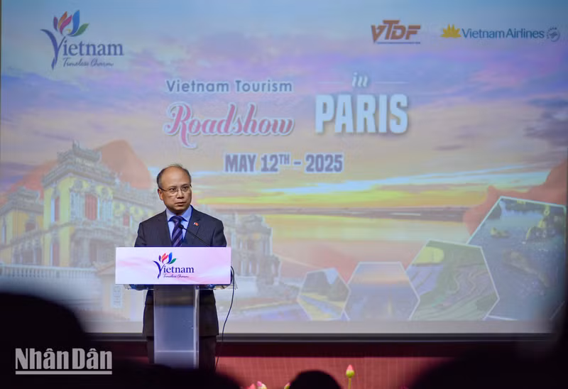 Vietnamese Ambassador to France Dinh Toan Thang.