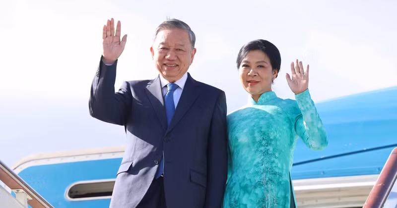 General Secretary To Lam and his spouse arrive in Moscow, commencing an official visit to the Russian Federation and attending the 80th anniversary of Victory Day in the Great Patriotic War (Photo: VNA)
