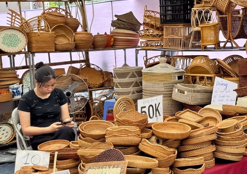 Phuc Quang bamboo and rattan products from Chuong My, Ha Noi.