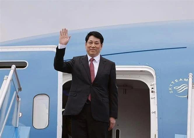 State President leaves for state visit to Laos