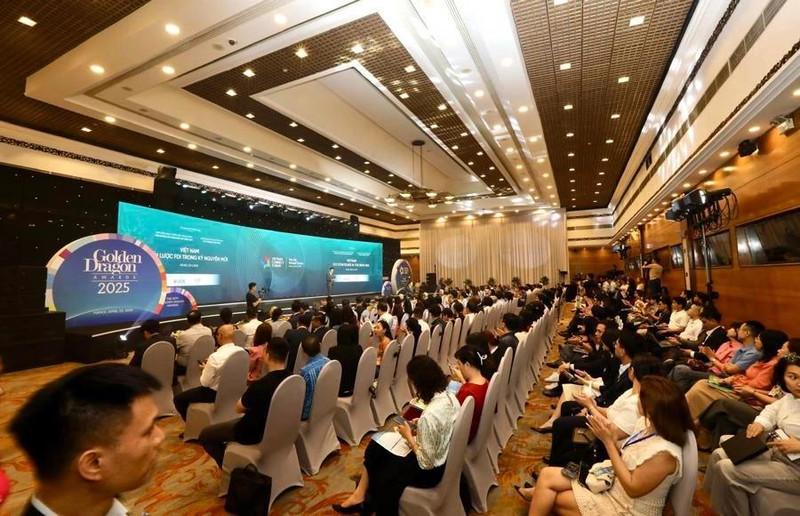 Vietnam remains attractive destination for foreign enterprises: forum