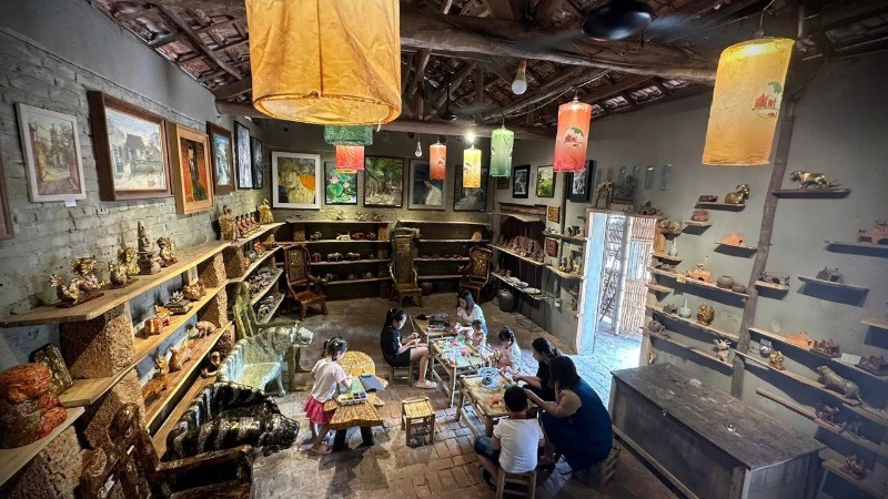 Phat Studio’s creative space draws visitors with its artistic creations imbued with the countryside.