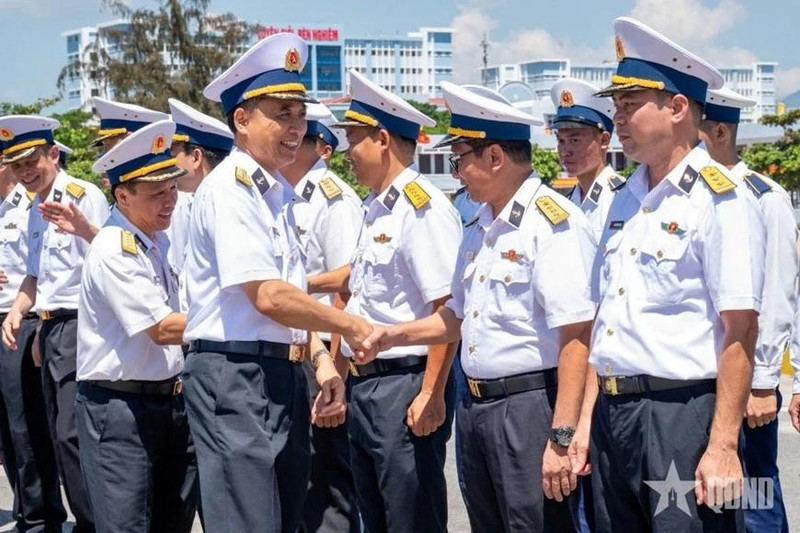 Delegation of the Viet Nam People’s Navy at the see-off ceremony on May 5 in Nha Trang city, the south central province of Khanh Hoa. (Photo: qdnd.vn)