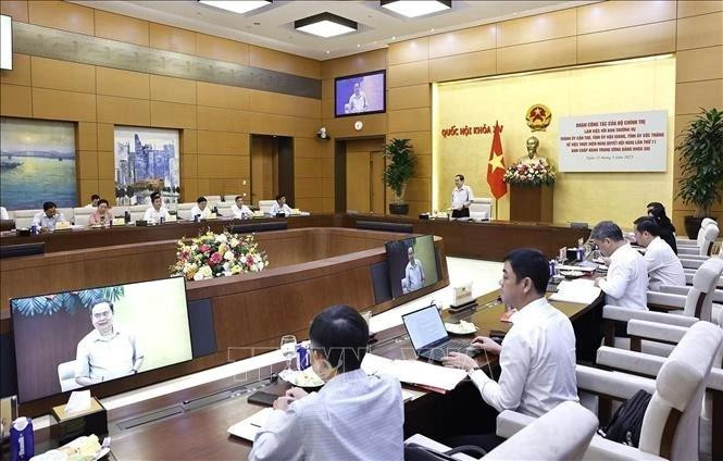 National Assembly Chairman Tran Thanh Man speaks at the working session. (Photo: VNA) 
