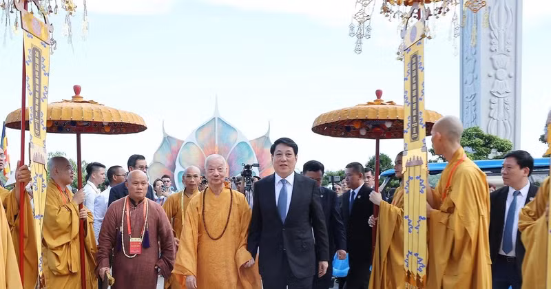 State President Luong Cuong attends UN Day of Vesak Celebrations 2025 in Ho Chi Minh City on May 6 (Photo: VNA)