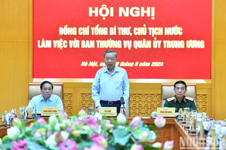 General Secretary and President To Lam speaks at the conference.