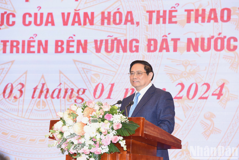 In pictures: PM attends conference reviewing culture, sports and tourism sector’s performance in 2023 ảnh 11