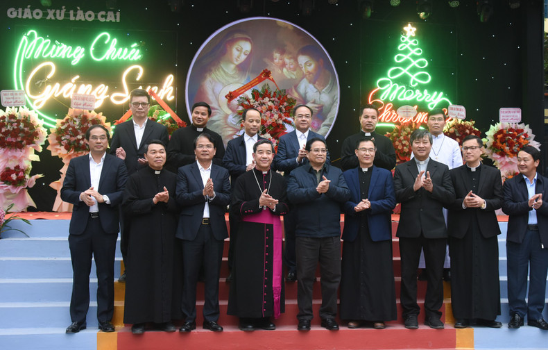 PM Pham Minh Chinh extends his best wishes to the Catholics in Vietnam, especially those Lao Cai Province, on the occasion of Christmas.