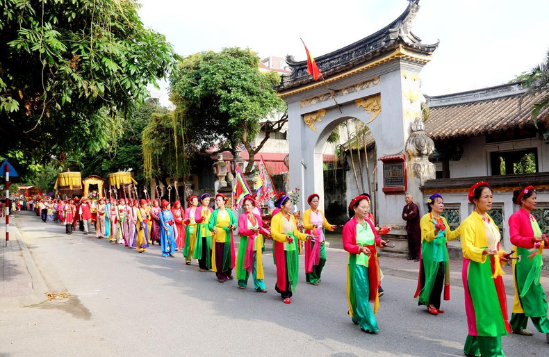 Pho Hien Folk Culture Festival in Hung Yen City. Pho Hien Folk Culture Festival in Hung Yen City.