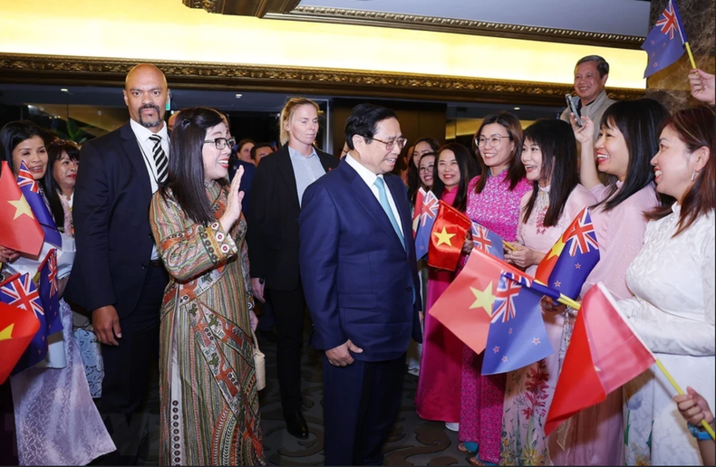 The Vietnamese community in New Zealand welcomes Prime Minister Pham Minh Chinh and his spouse.