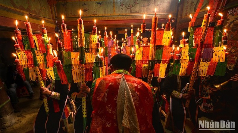 Rite of passage of the Red Dao people in Lao Cai. (Photo: VU LINH) Rite of passage of the Red Dao people in Lao Cai. (Photo: VU LINH)