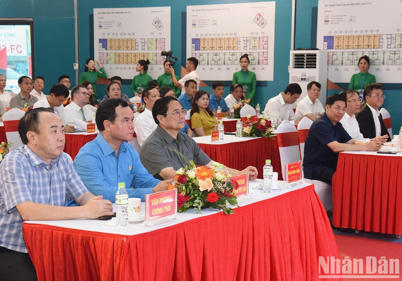 PM Pham Minh Chinh and delegates attend the ground-breaking ceremony. PM Pham Minh Chinh and delegates attend the ground-breaking ceremony.
