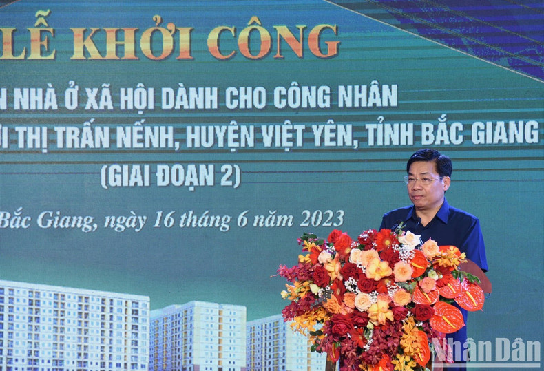 Bac Giang Party Secretary Duong Van Thai speaks at the event. Bac Giang Party Secretary Duong Van Thai speaks at the event.