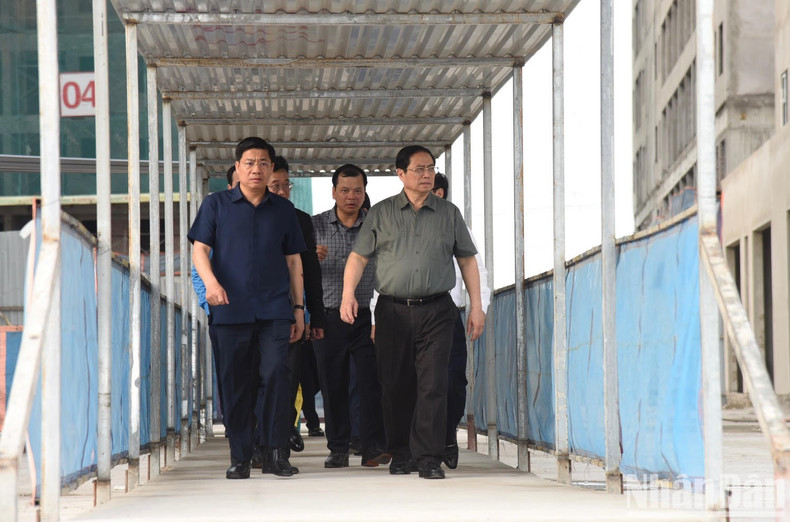 PM Pham Minh Chinh visits the worker housing project in Bac Giang. PM Pham Minh Chinh visits the worker housing project in Bac Giang.