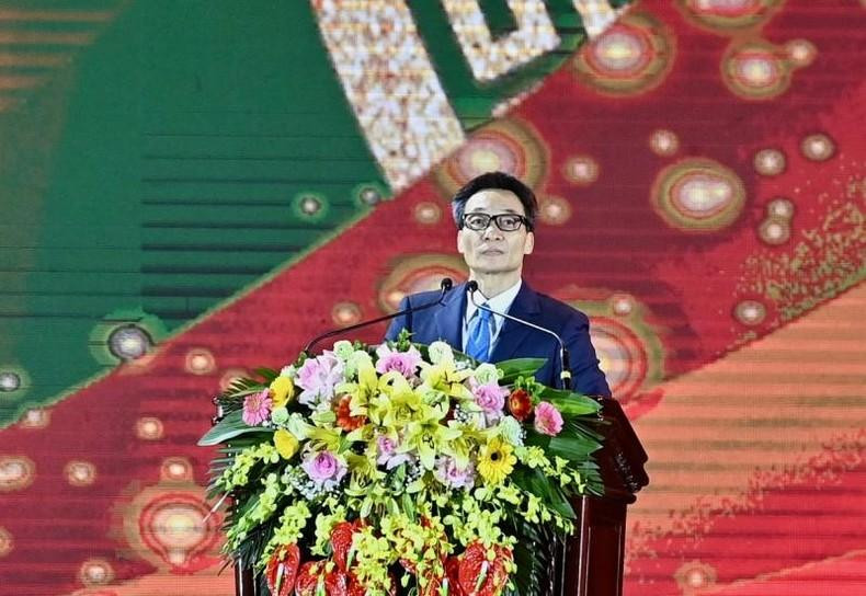 Deputy PM Vu Duc Dam speaks at the opening ceremony. Deputy PM Vu Duc Dam speaks at the opening ceremony.