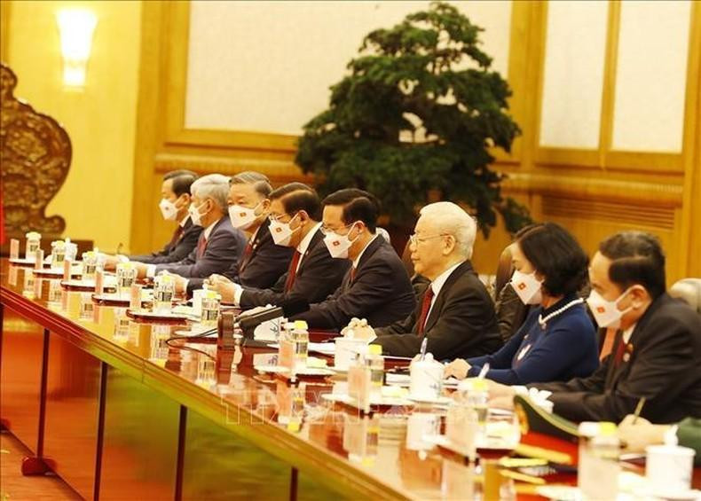 The talks between General Secretary Nguyen Phu Trong and Chinese General Secretary and President Xi Jinping. (Photo: VNA)