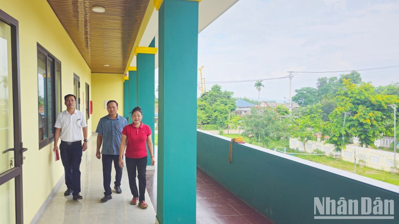 The second floor of a flood-proof community house. The second floor of a flood-proof community house.