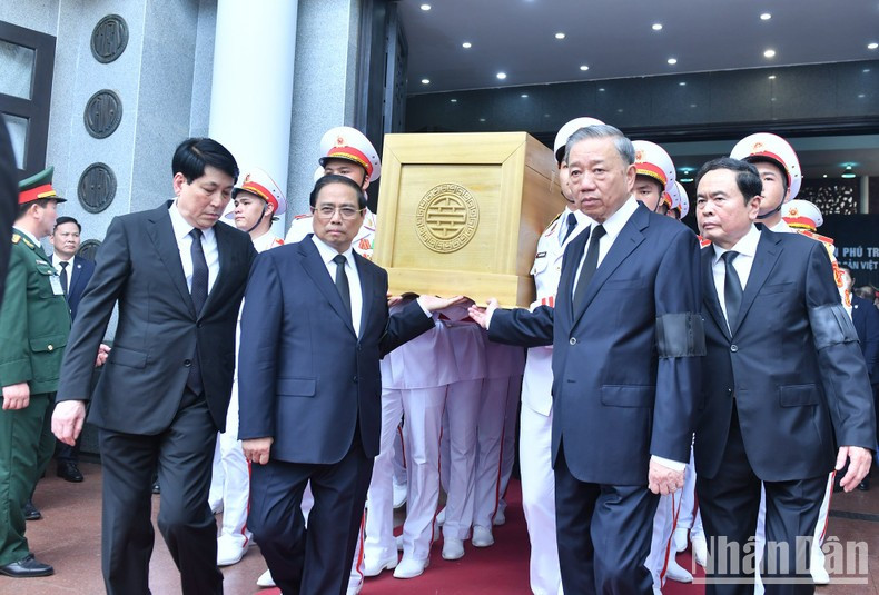 General Secretary Nguyen Phu Trong's casket leaves National Funeral Hall. General Secretary Nguyen Phu Trong's casket leaves National Funeral Hall.