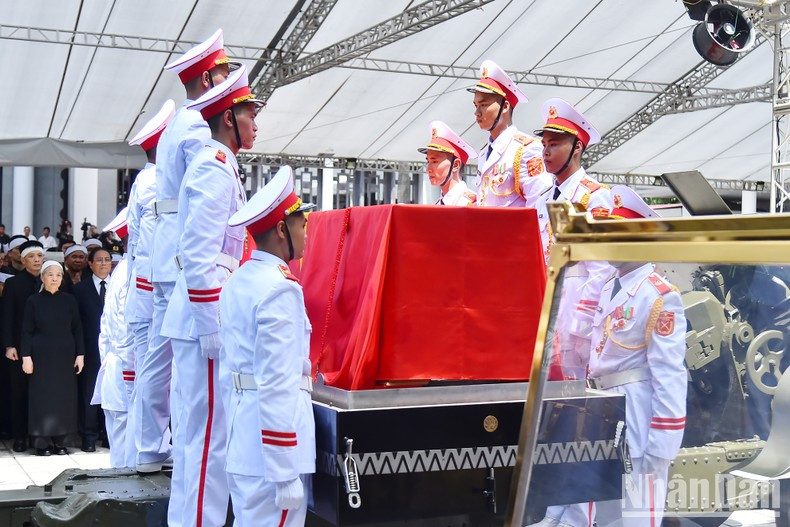 A national flag is draped over the coffin of General Secretary Nguyen Phu Trong. A national flag is draped over the coffin of General Secretary Nguyen Phu Trong.