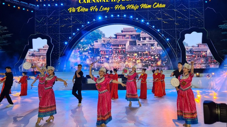 An impressive performance at the carnival. An impressive performance at the carnival.