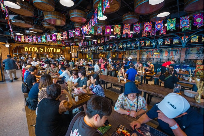 The space inside the brew house.