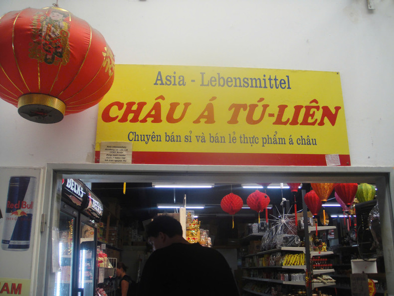 Mrs. Lien’s shop. (Photo: Maxine Montreux)