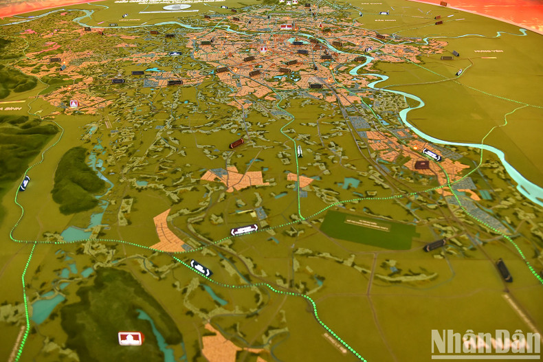 A model of Hanoi’s master until 2045, with a vision for 2065. A model of Hanoi’s master until 2045, with a vision for 2065.