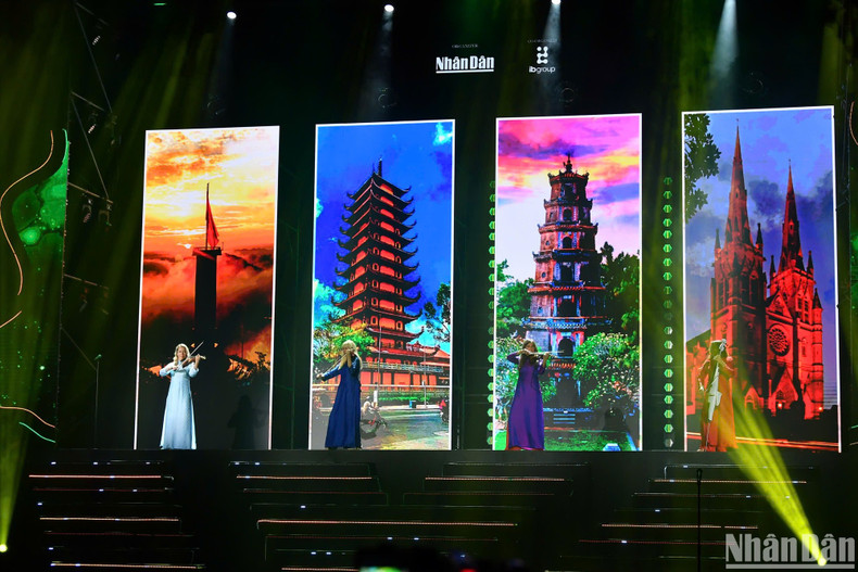 Vietnamese scenic spots are featured in the background Vietnamese scenic spots are featured in the background