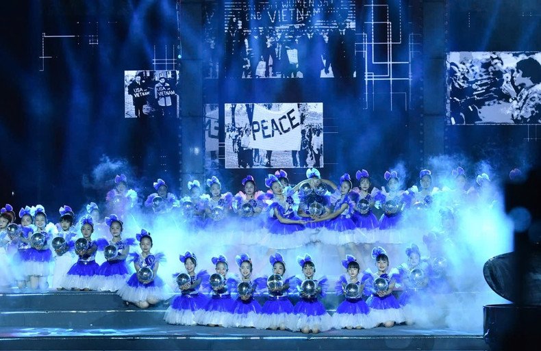 A performance at the event. A performance at the event.