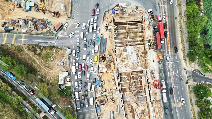A series of key projects in Ho Chi Minh City will be completed by the end of April. A series of key projects in Ho Chi Minh City will be completed by the end of April.