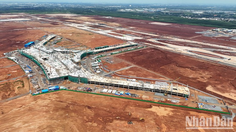 The first stage of Long Thanh Airport is scheduled to come into service in September 2026. The first stage of Long Thanh Airport is scheduled to come into service in September 2026.