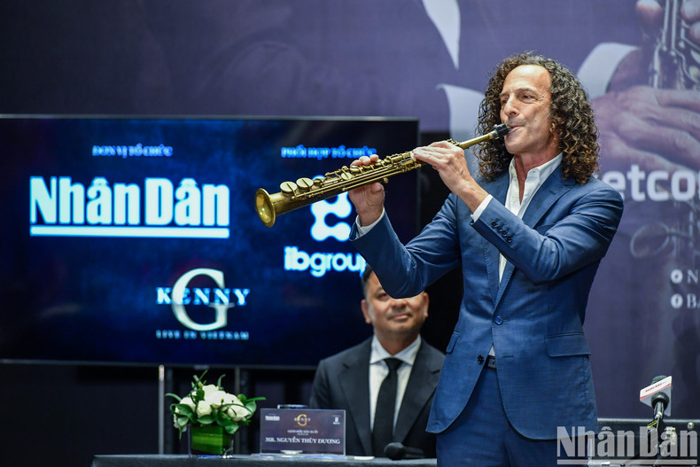 Kenny G performs during a press conference ahead of his show in Vietnam.