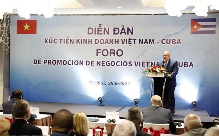 Cuban Prime Minister Manuel Marrero Cruz speaks at the forum. (Photo: VNA) Cuban Prime Minister Manuel Marrero Cruz speaks at the forum. (Photo: VNA)