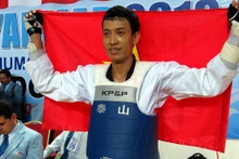 Le Huynh Chau slams today's first gold medal for Vietnam
