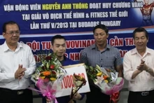At the ceremony honouring bodybuilder Nguyen Anh Thong for his gold medal at the 5th World Bodybuilding and Physique Sports Championships