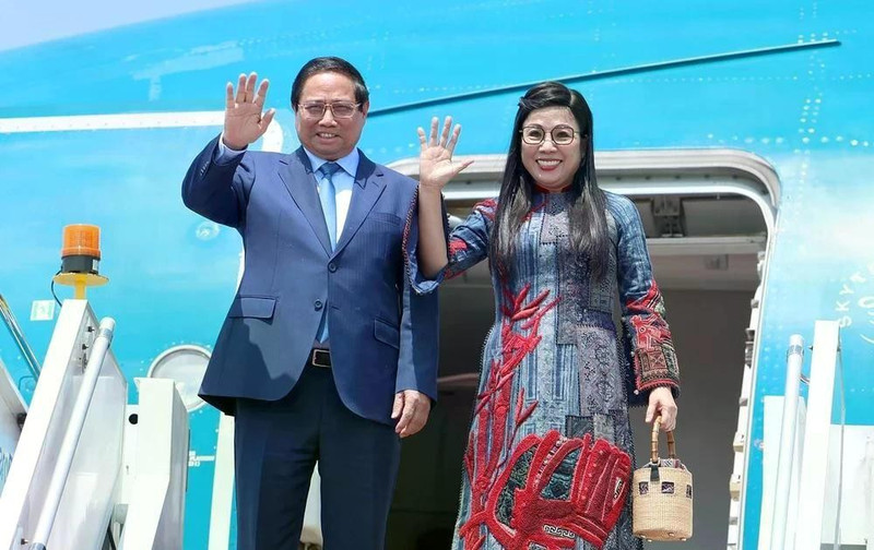 PM Pham Minh Chinh and his spouse. (Photo: VNA)