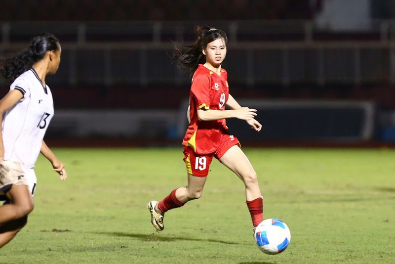 Viet Nam beat Indonesia 4-0 to secure a place in the final against Thailand. (Photo: VFF)