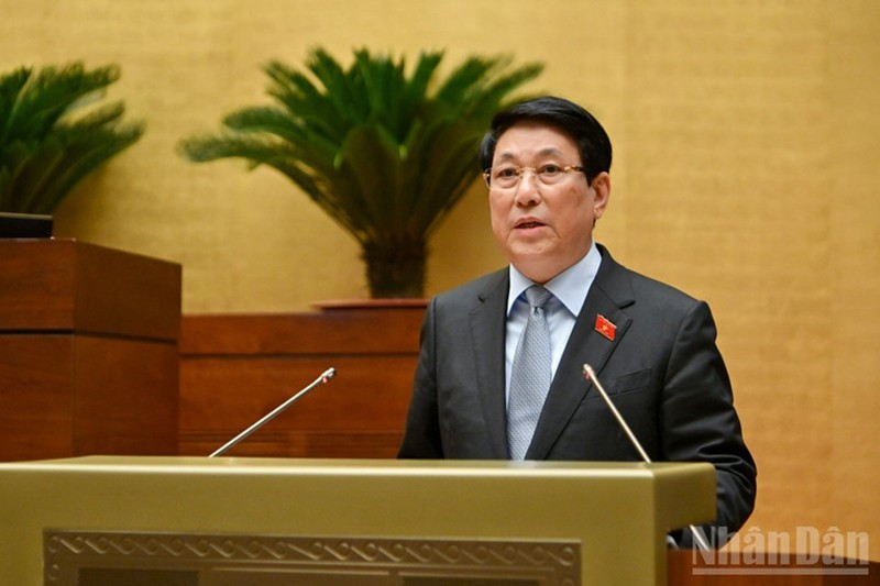 President Luong Cuong delivers a report on the State leader's performance during the 2021–2026 term at the 15th National Assembly’s 10th session on October 20. (Photo: Duy Linh)