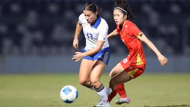 The stoppage-time goal cost the Viet Nam women’s loss against the Philippines. (Photo: VFF)