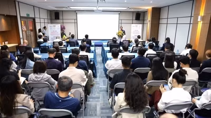 Overview of the event.