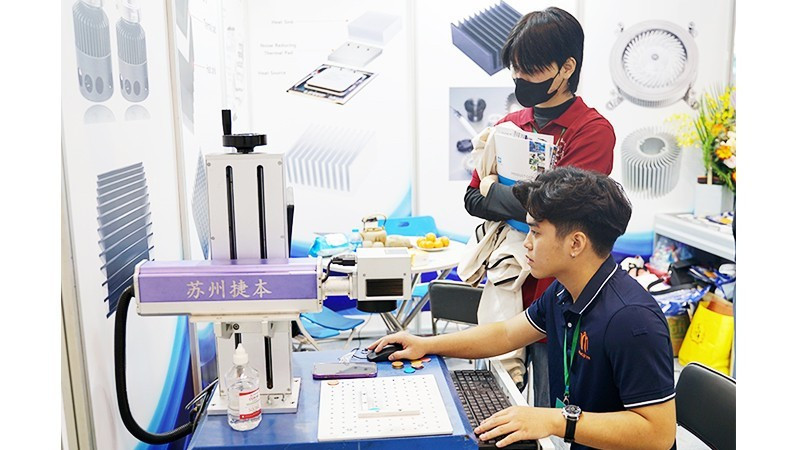 Viet Nam already enjoys multiple favourable conditions to attract high-quality FDI. (Photo: Nam Nguyen)