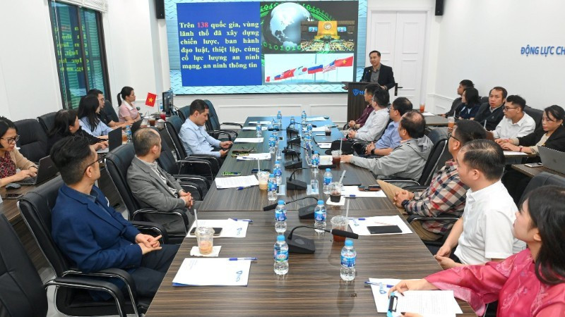 A seminar on the draft 2025 Cybersecurity Law on November 17.